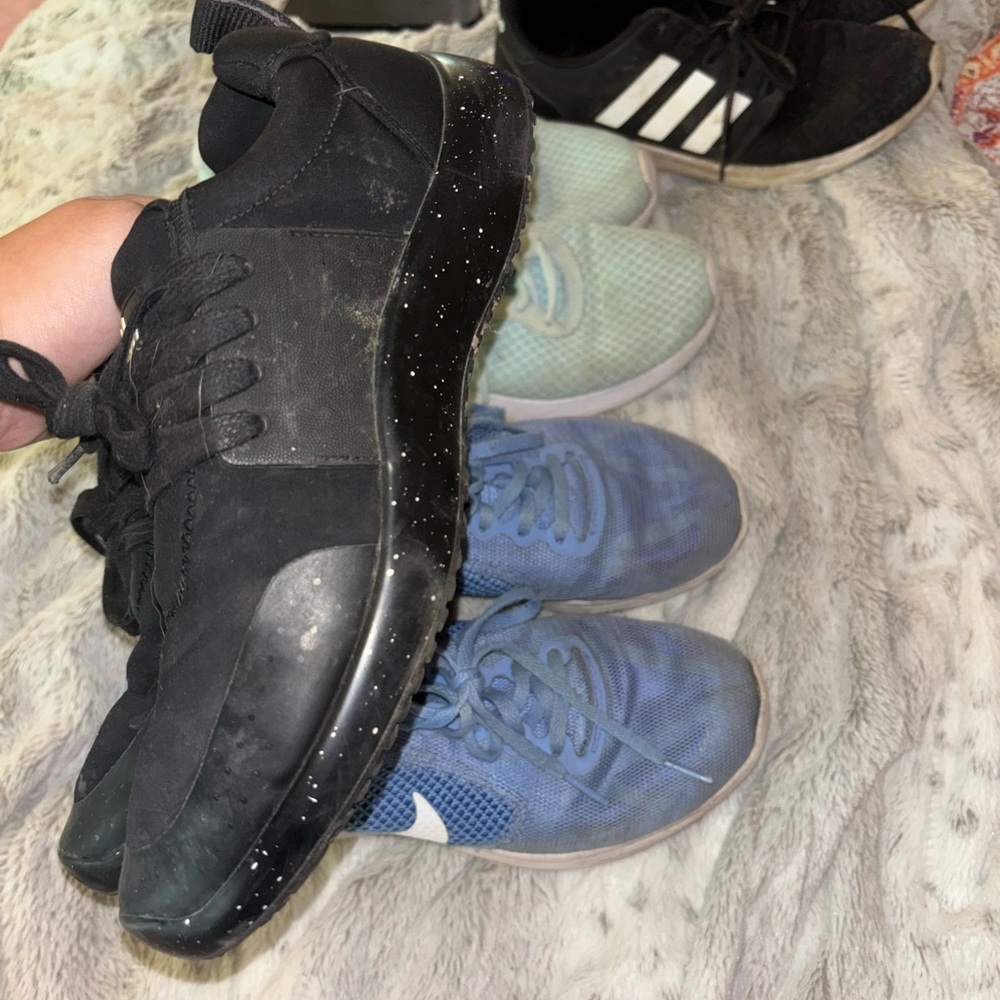 No slip work shoes